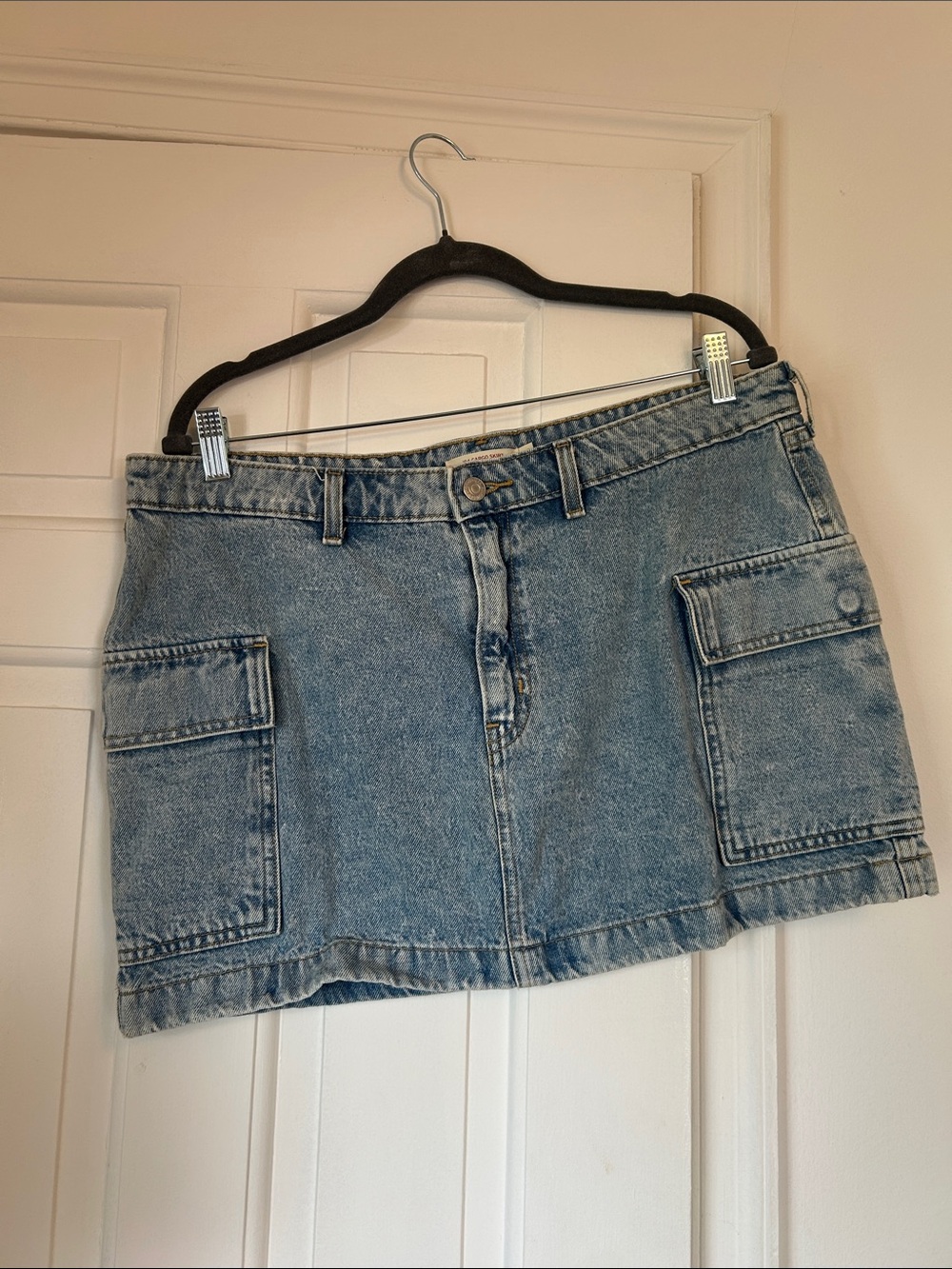 Levi's Light Wash Denim Cargo Pocket Mini Skirt